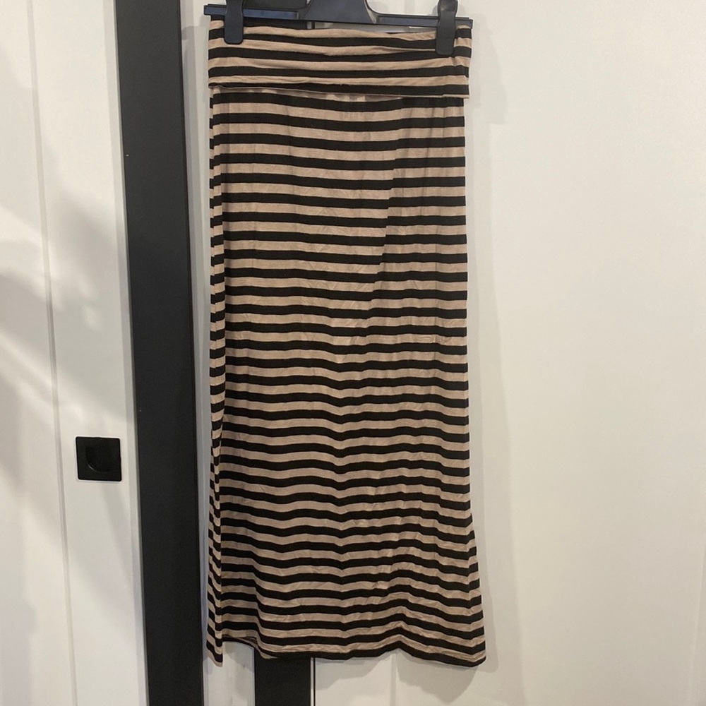 Striped maxi skirt